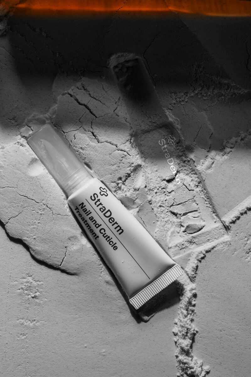 Tratament pentru unghii si cuticule, 10 ml Nail and Cuticle Treatment Straderm