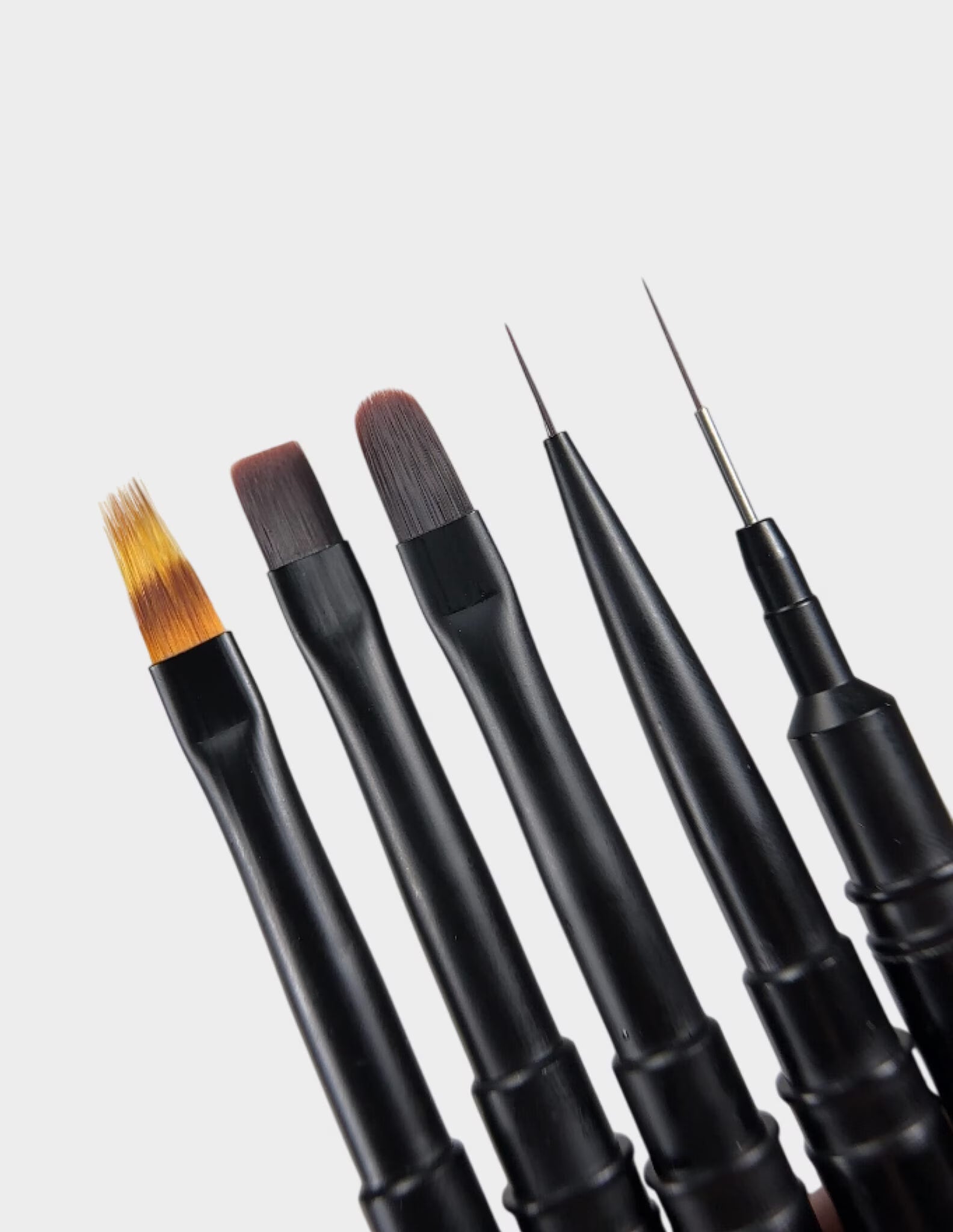 BIBLIOTEKA Pensula round, 10mm