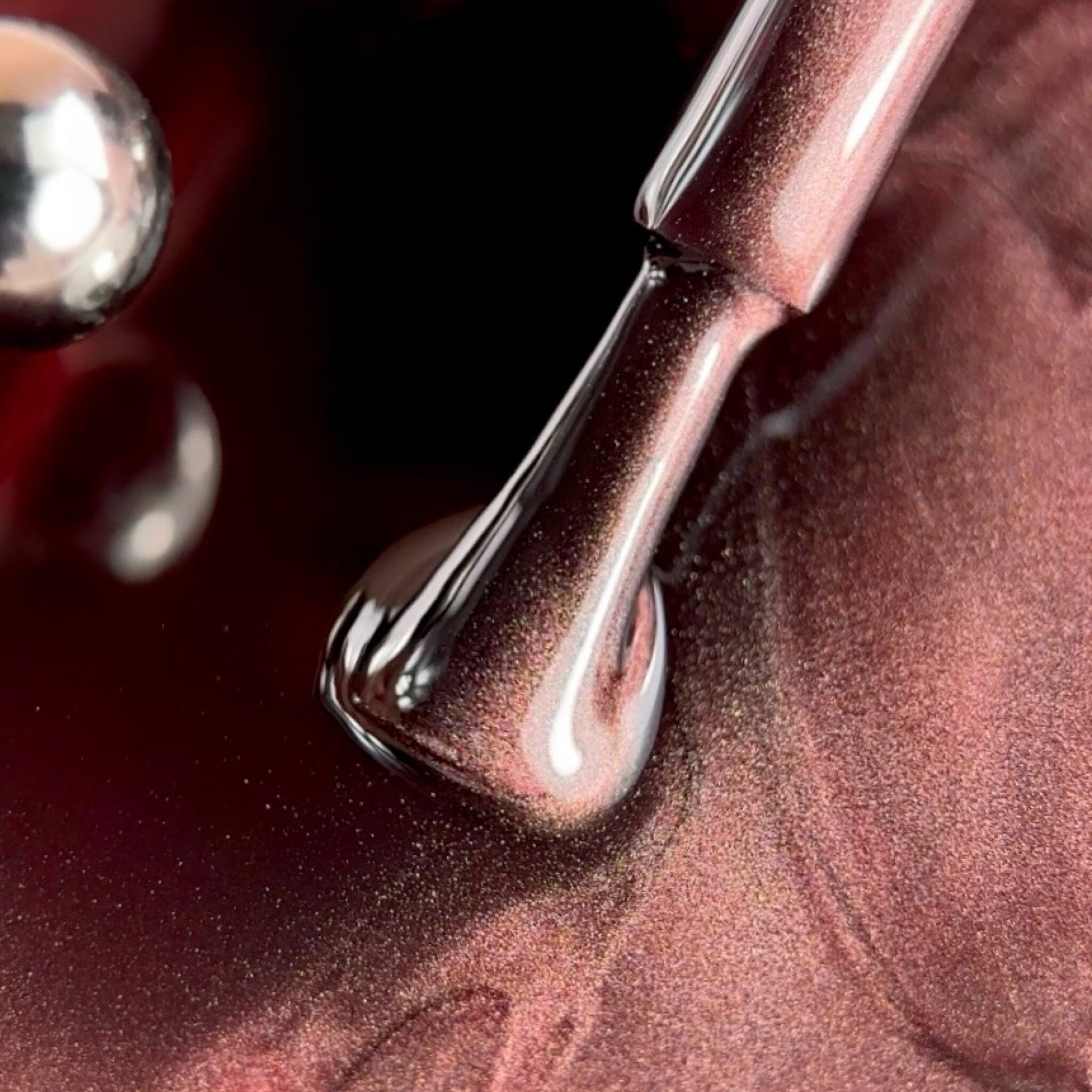 BIBLIOTEKA Gel Polish Cat Eye 07 Wine Flare 10ml