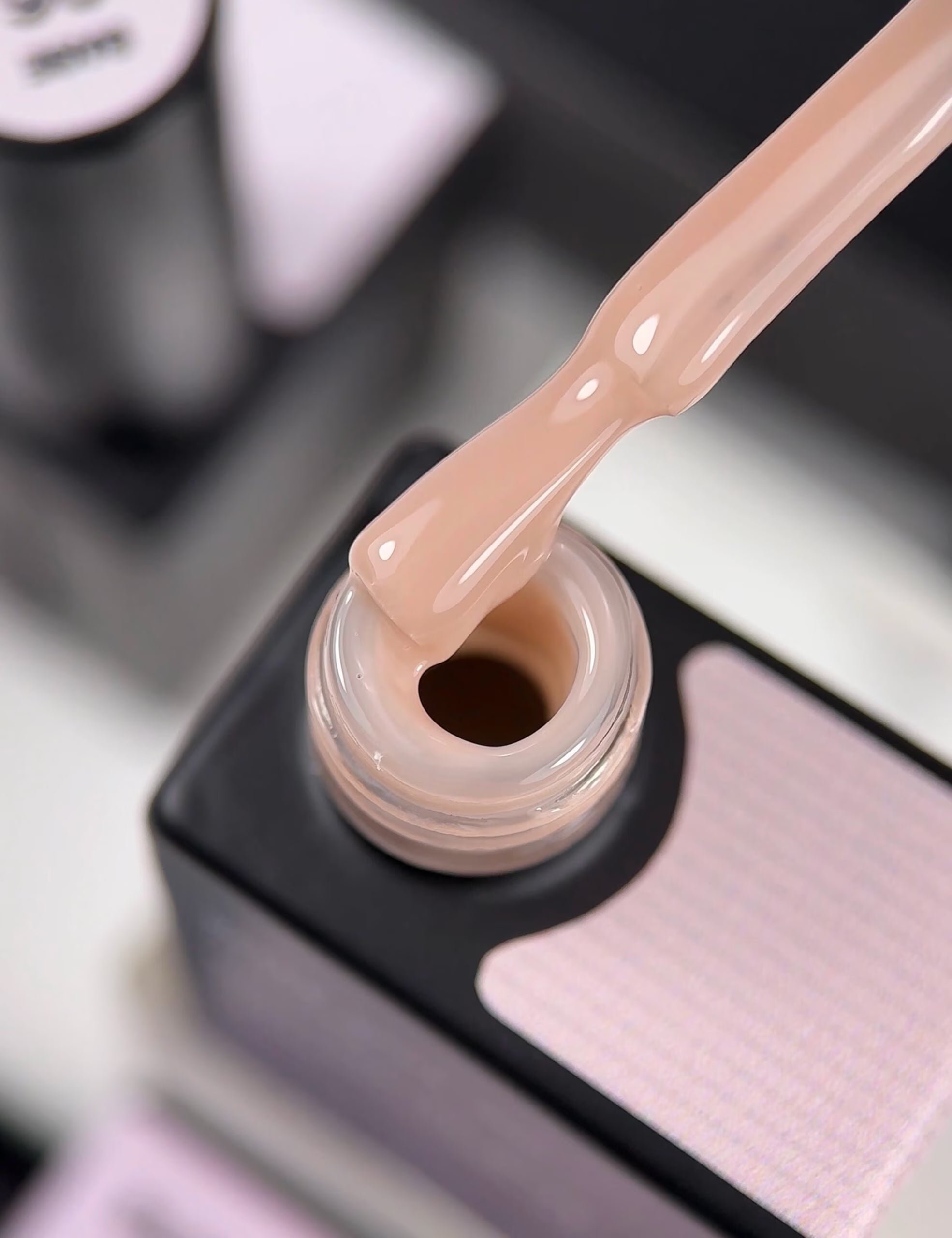 BIBLIOTEKA Cover Base 08 Taupe - Cool beige, 10ml