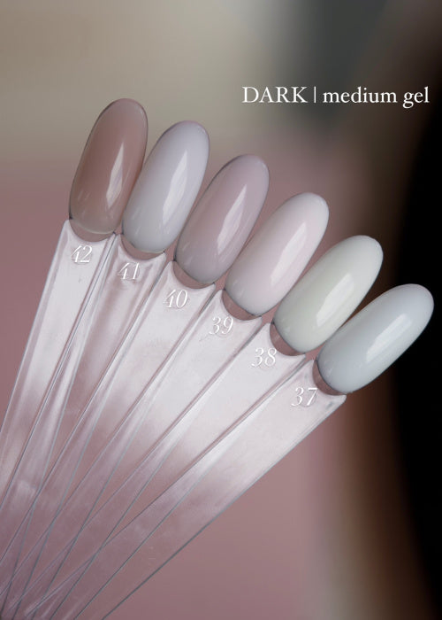 DARK Medium Gel 39, 15ml