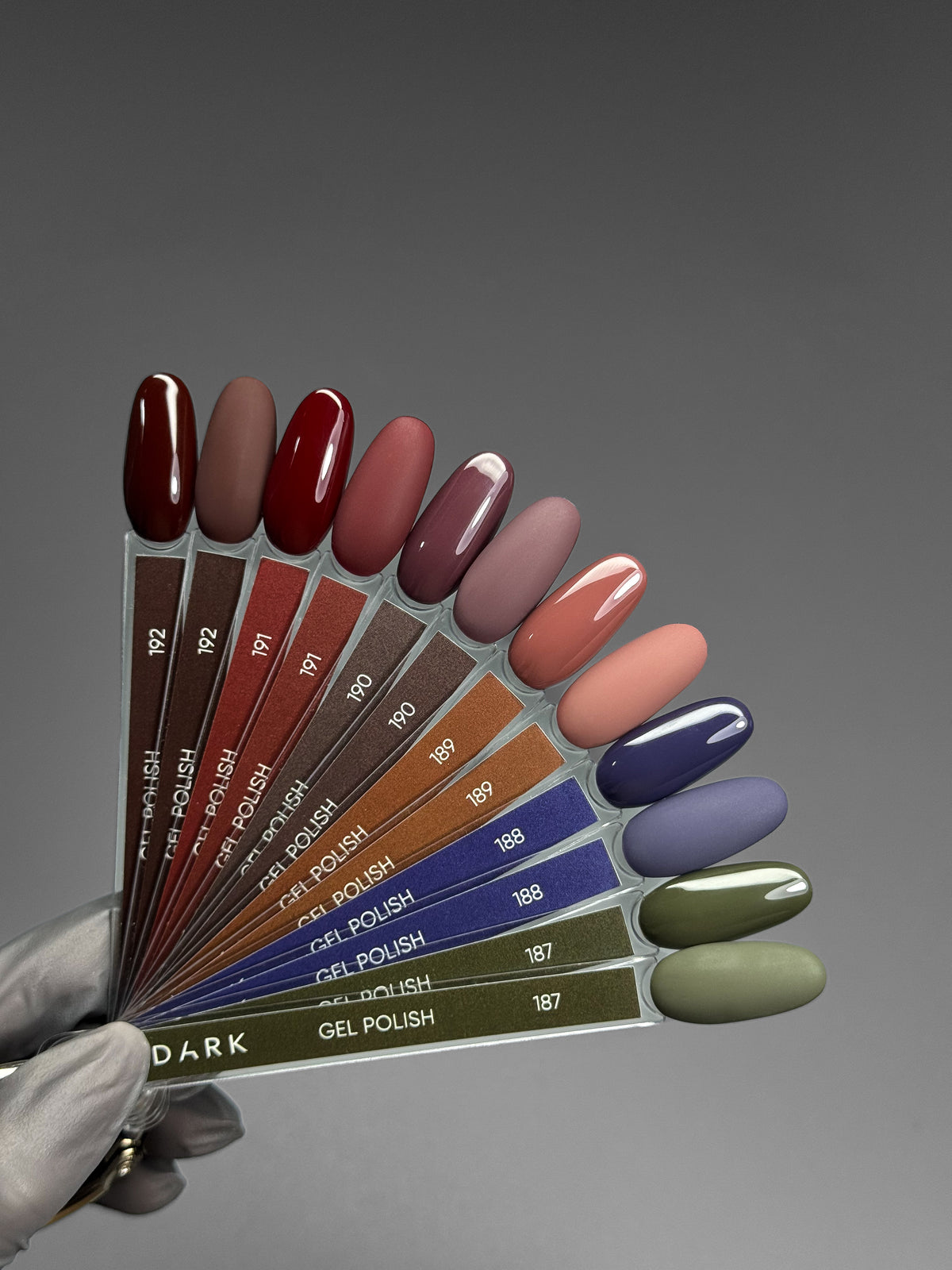 DARK Gel Polish 187, 6 ml
