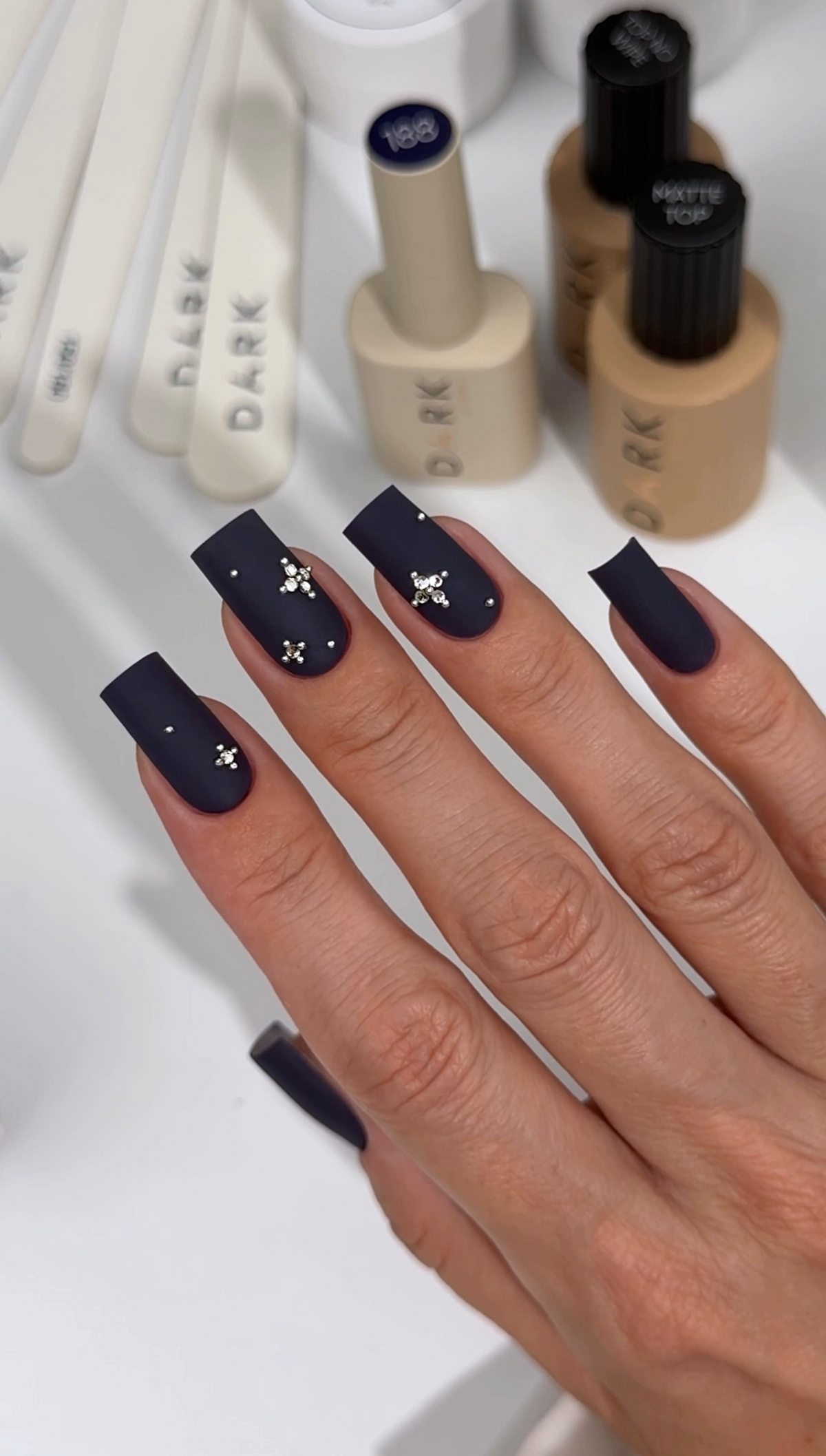 DARK Gel Polish 188, 6 ml