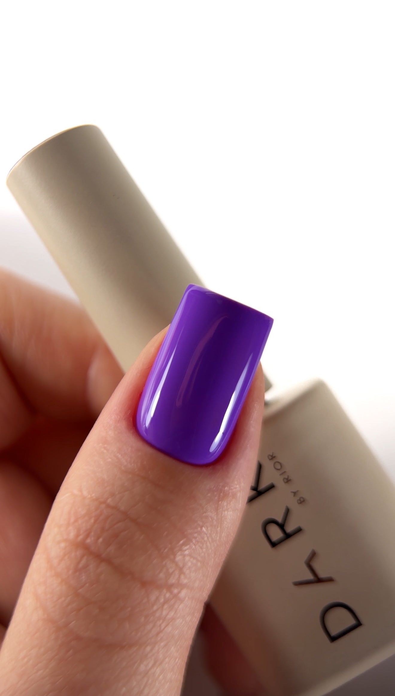 DARK Gel Polish 186, 6ml