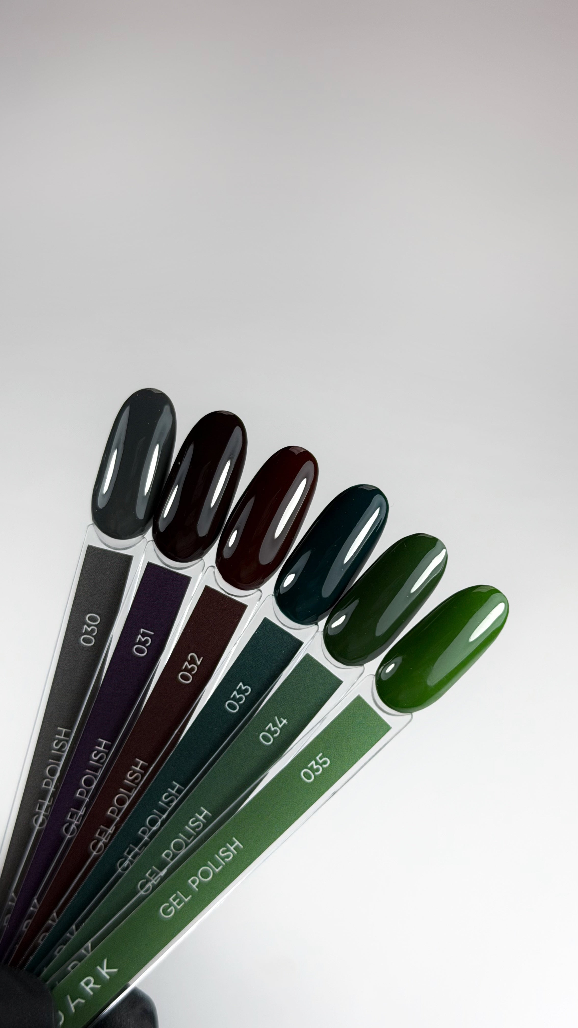DARK Gel Polish 32, 6ml