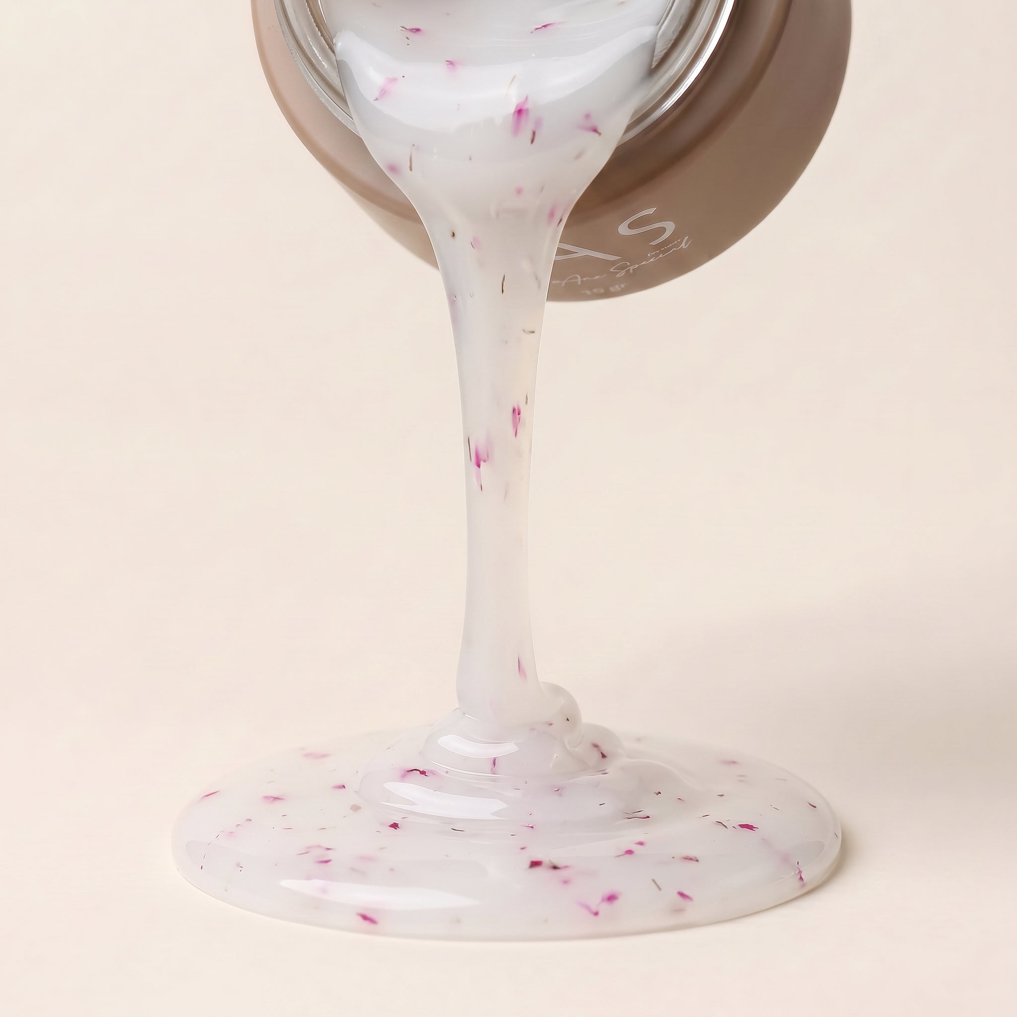 Petal Builder Gel - Milky Pink YAS
