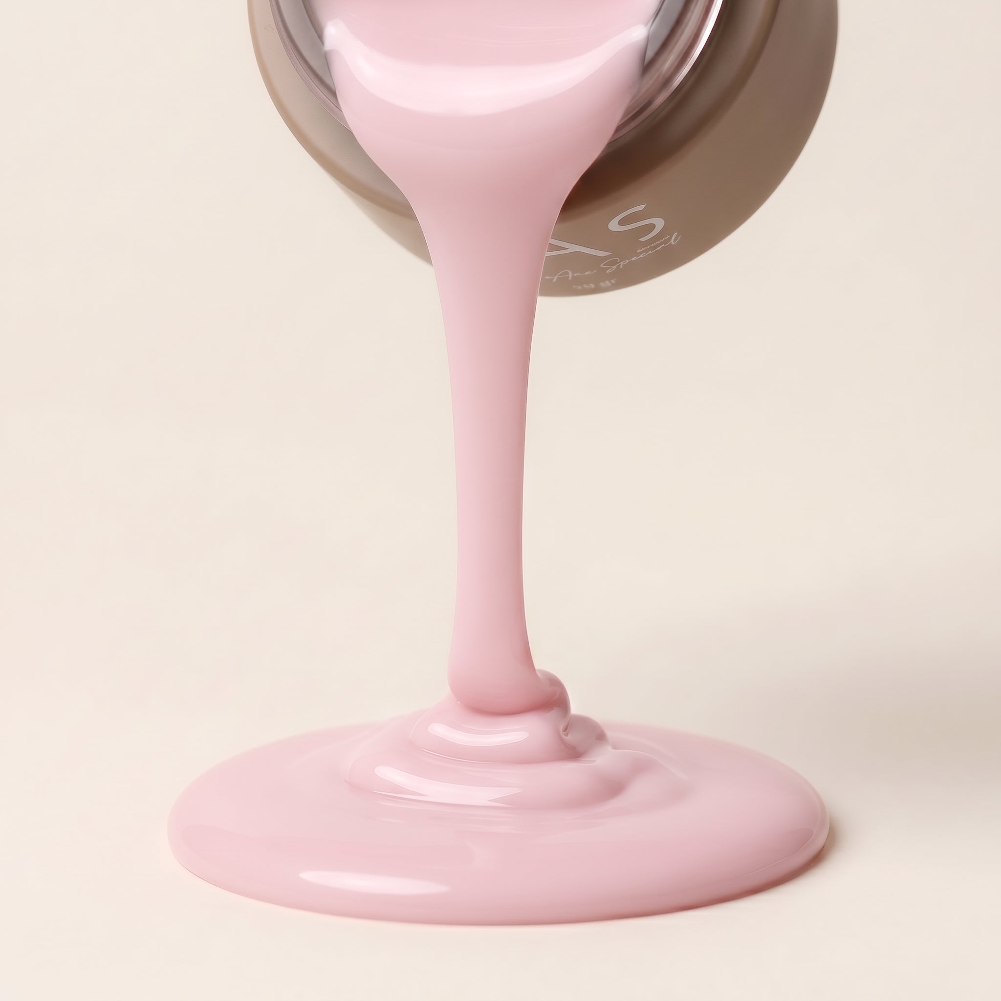 BUILDER SELF LEVELLING MILKY ROSE YAS 15ml