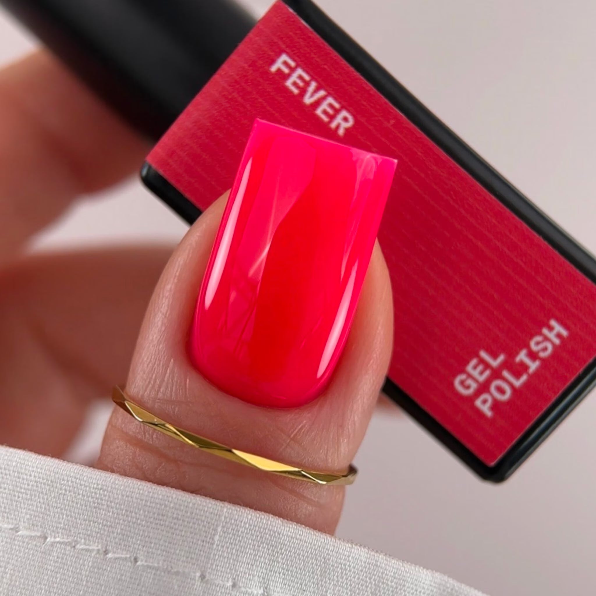 BIBLIOTEKA Gel Polish 66 Fever 10ml