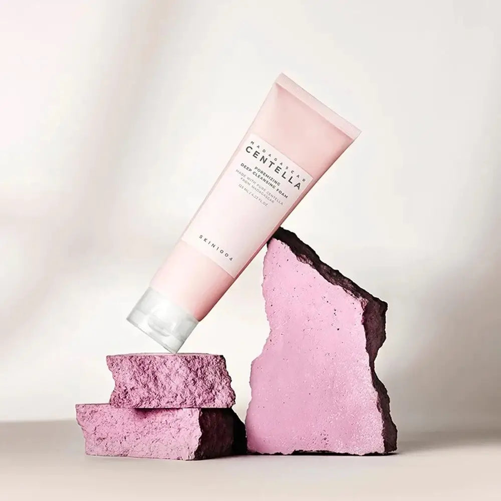 SKIN1004 Madagascar Centella Poremizing Deep Cleansing Foam – Spumă de curățare pentru pori și control sebum, 125ml