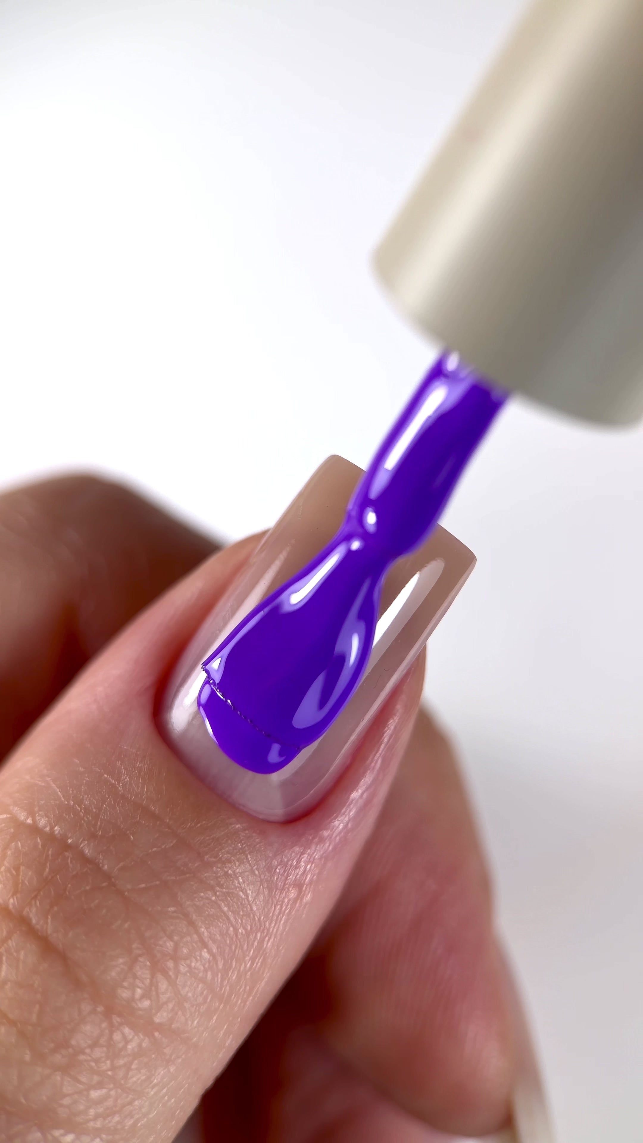 DARK Gel Polish 186, 6ml
